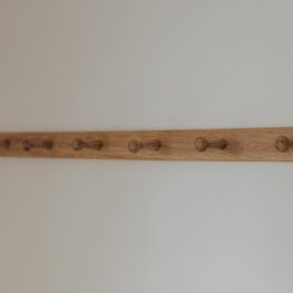 Oak Shaker Peg Rail